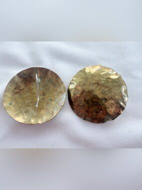 Artisan Hammered Round Decorative Earrings - Gold